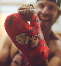 Load image into Gallery viewer, Chef's Kiss Oven Mitt